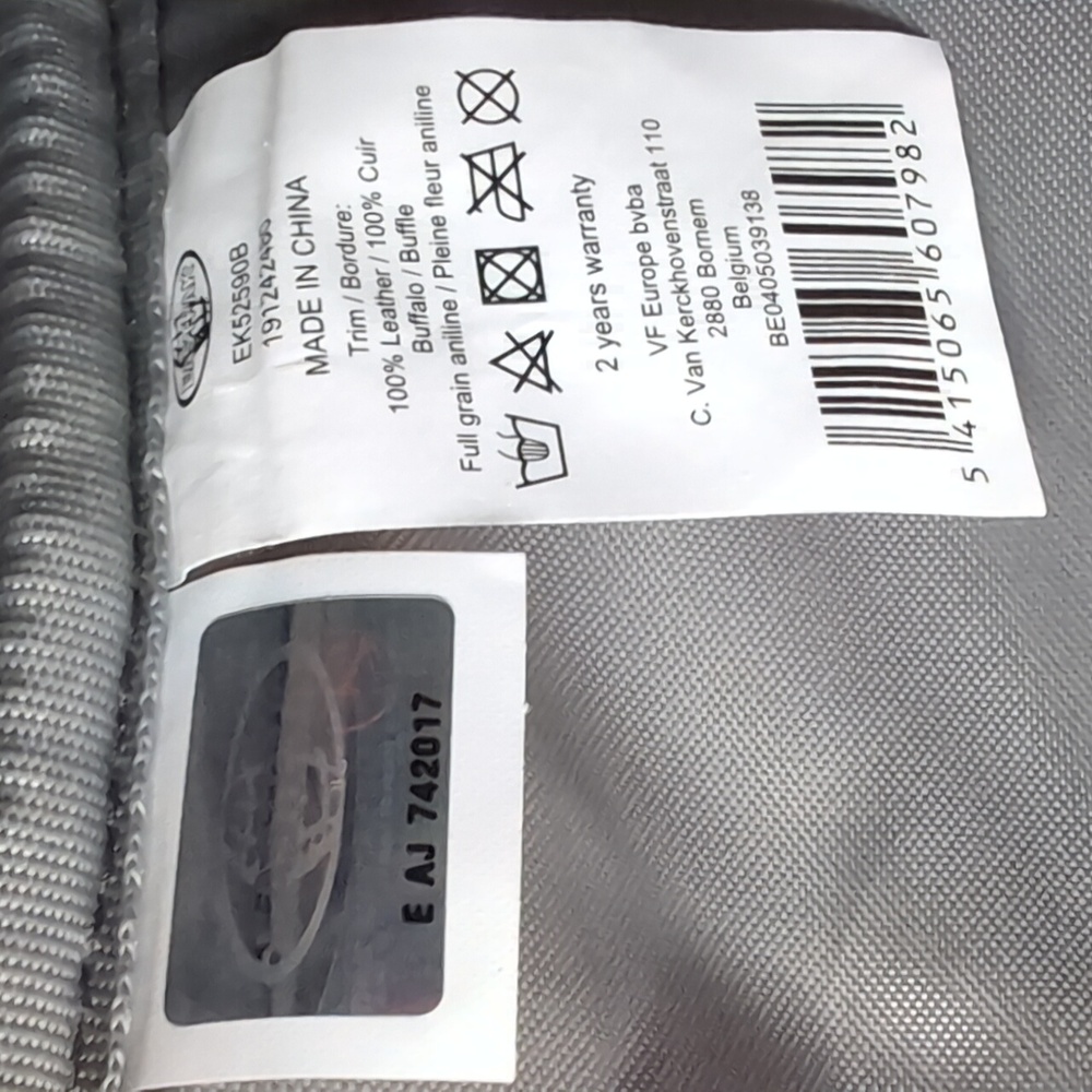 Eastpak Shoulder Bag - Picture 4 of 9